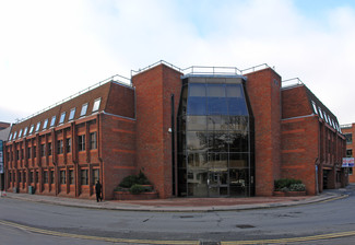 Plus de détails pour Bancroft Rd, Reigate - Bureau à louer