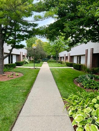 More details for 1117 S Milwaukee Ave, Libertyville, IL - Office for Lease