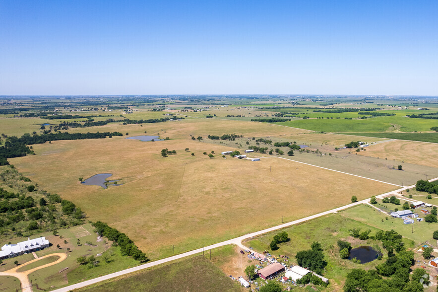 2651 CR 149, Taylor, TX à vendre - Photo du bâtiment - Image 1 de 1