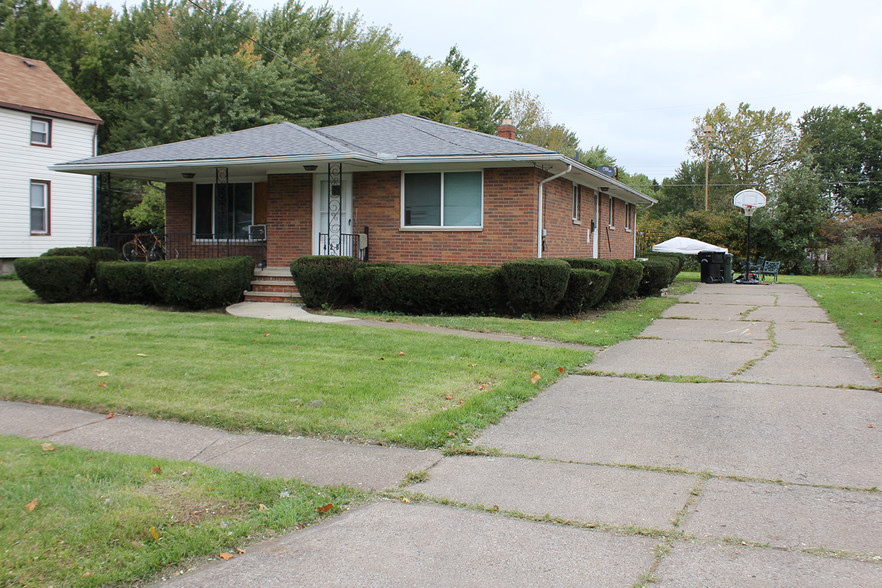 428 Bell Ave, Elyria, OH for sale - Other - Image 2 of 3