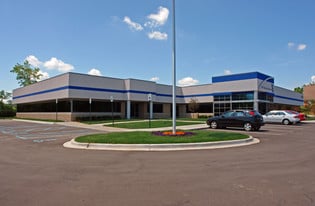 37811 W 12 Mile Rd, Farmington MI - Commercial Property