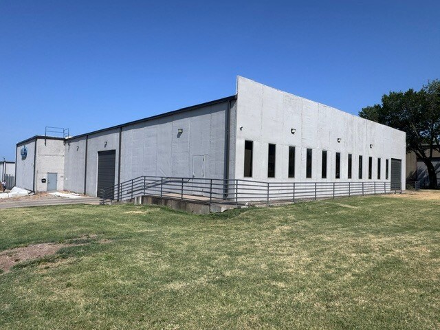 1625 E Easton St, Tulsa, OK à louer - Photo du bâtiment - Image 1 de 15