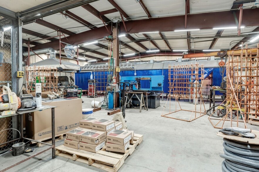 2524 Dickerson Pike, Nashville, TN for sale - Interior Photo - Image 2 of 10