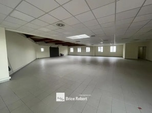 Flex dans Décines-Charpieu à louer Photo intérieure- Image 1 de 5