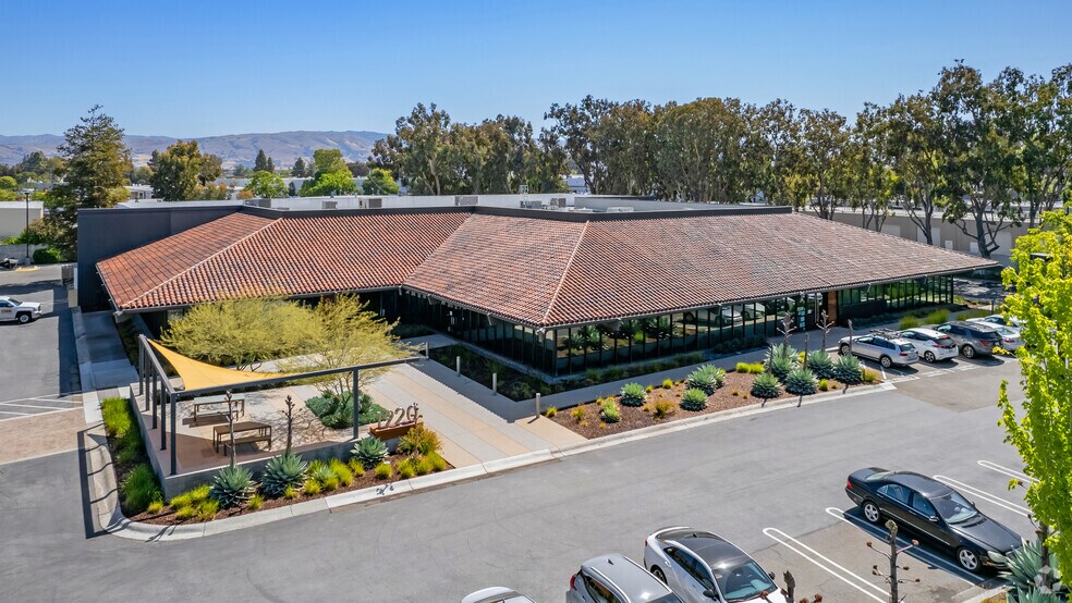 1920 Zanker Rd, San Jose, CA à louer - Photo du bâtiment - Image 2 de 7