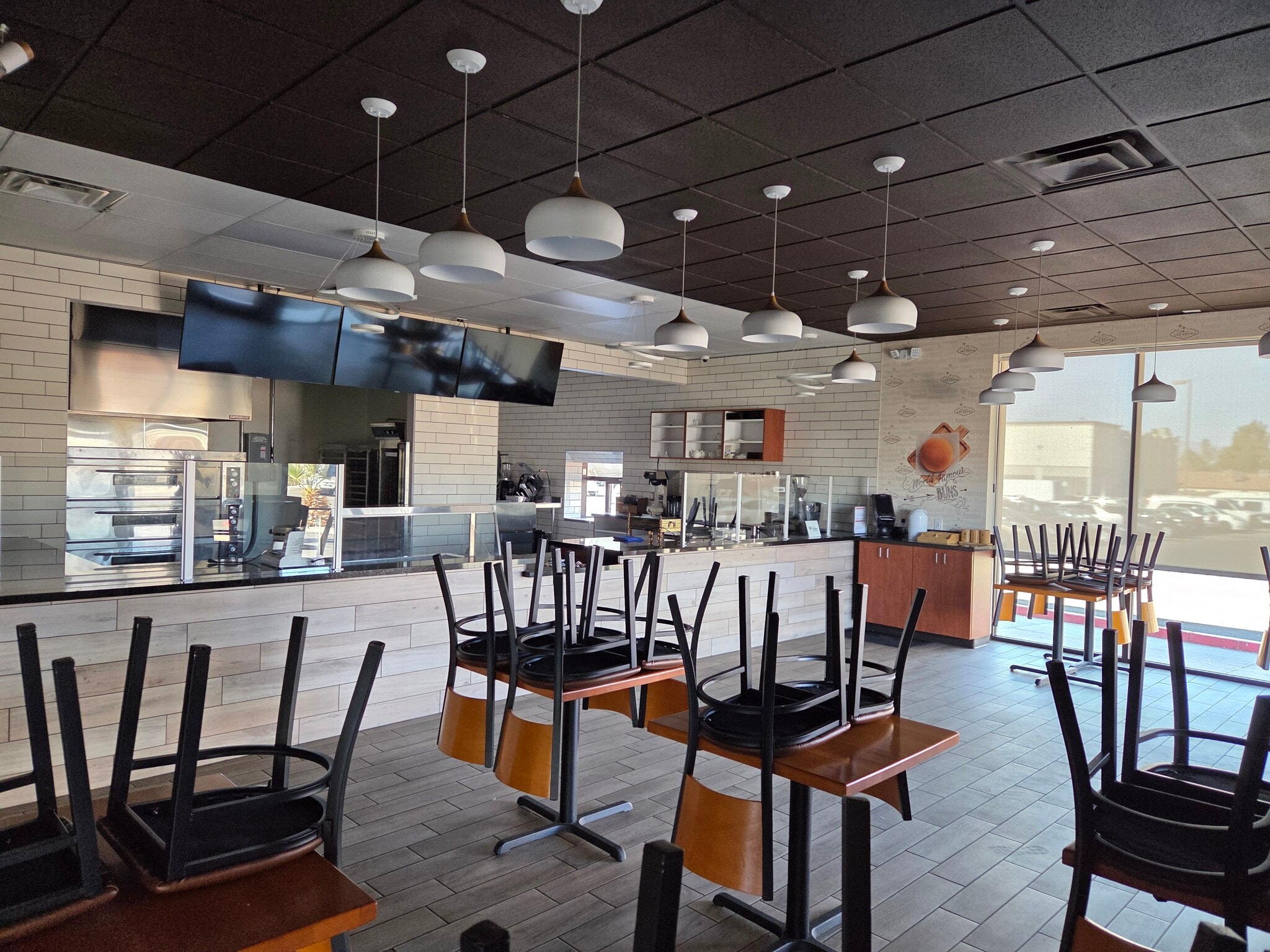 4855-4865 S Pecos Rd, Las Vegas, NV for lease Interior Photo- Image 1 of 3