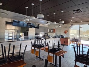 4855-4865 S Pecos Rd, Las Vegas, NV for lease Interior Photo- Image 1 of 3