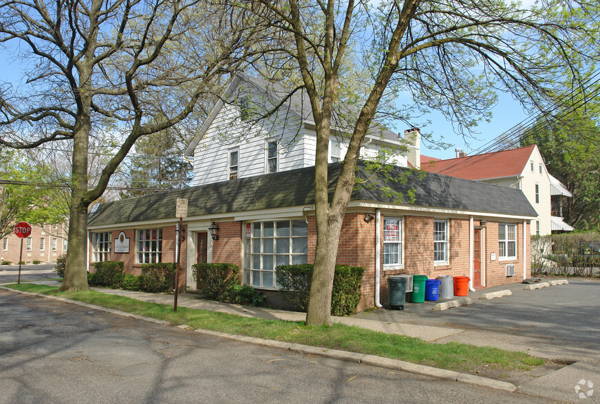 40 Tanner St, Haddonfield, NJ à louer - Photo du bâtiment - Image 2 de 2