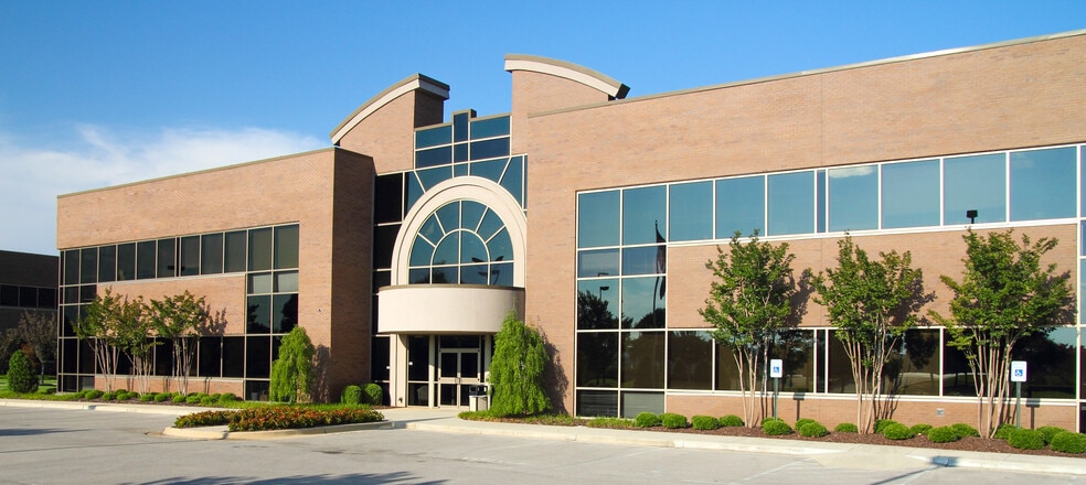 308 Voyager Way NW, Huntsville, AL for lease - Building Photo - Image 2 of 5