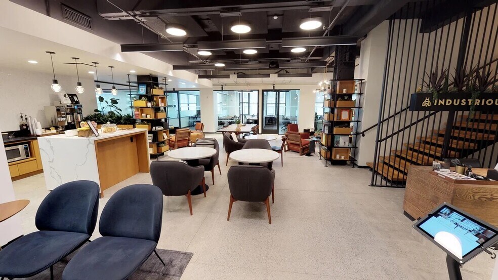 215 Park Ave S, New York, NY à louer - Numérisation 3D de Matterport - Image 2 de 7