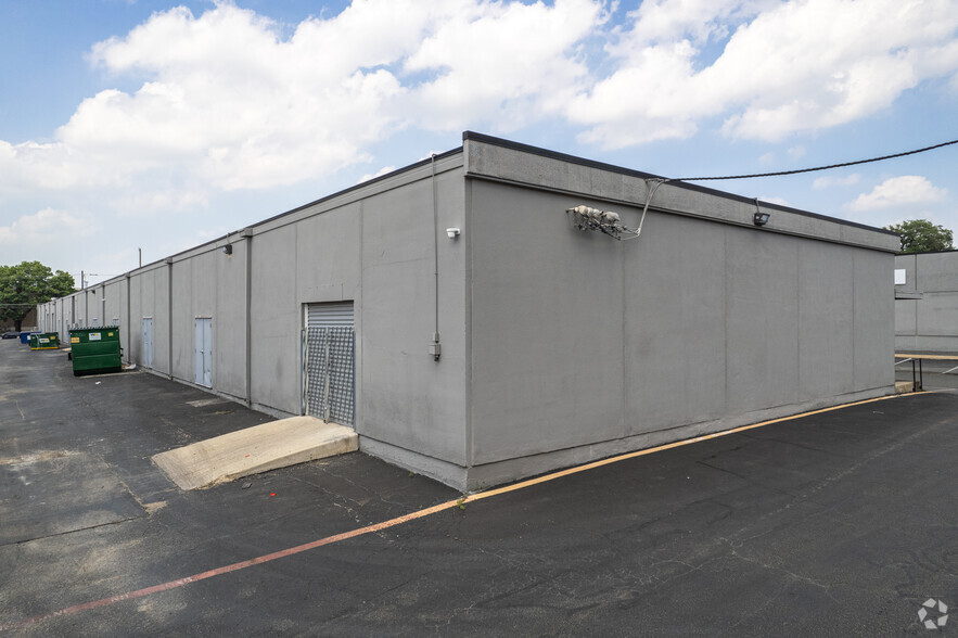 2630 Northaven Rd, Dallas, TX for lease - Building Photo - Image 2 of 23