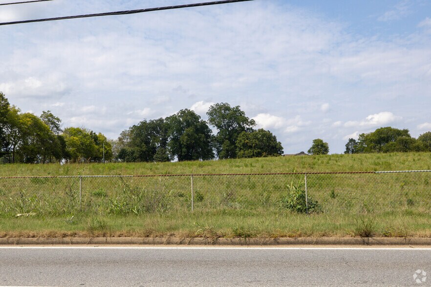 2059 US Highway 411 S, Maryville, TN for sale - Primary Photo - Image 1 of 2