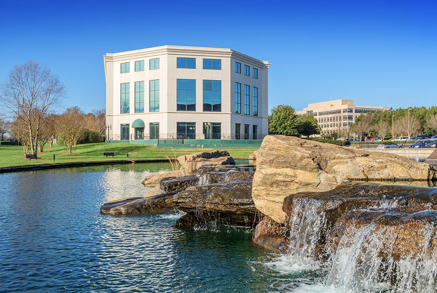 9144 Arrowpoint Blvd, Charlotte, NC for lease Primary Photo- Image 1 of 31