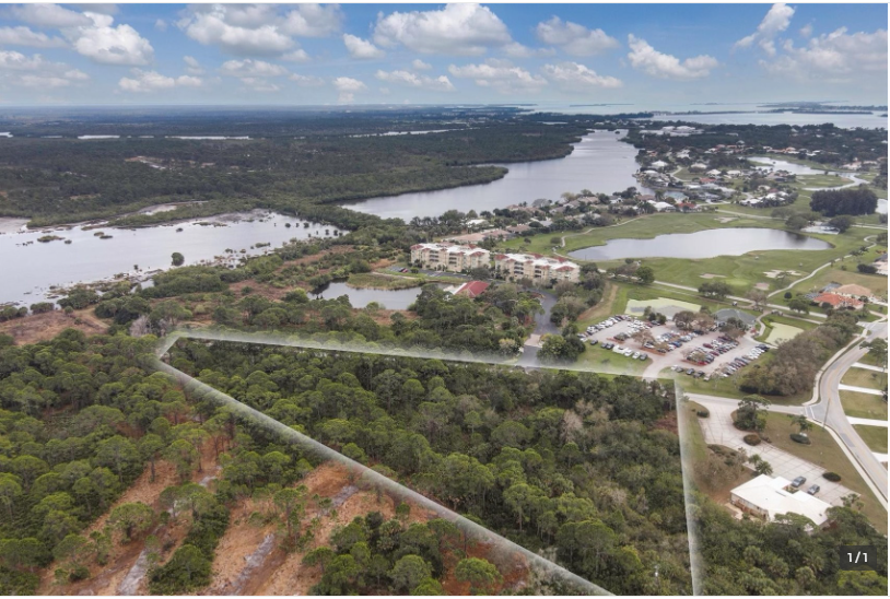 10020 Links Lane Ln, Cape Haze, FL for sale - Primary Photo - Image 1 of 1