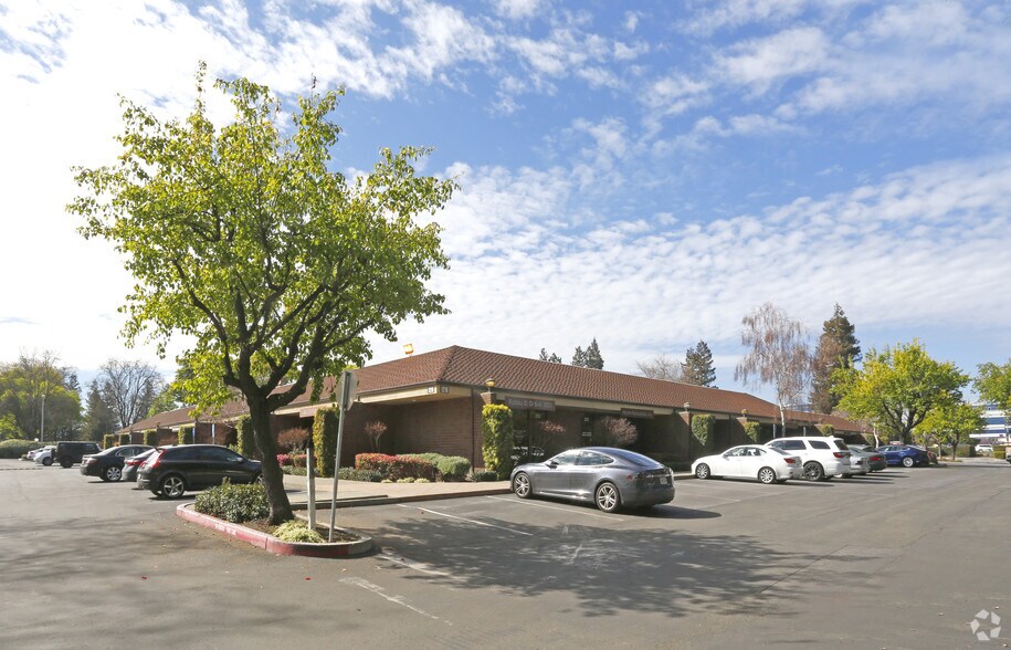 1210 E Arques Ave, Sunnyvale, CA for sale - Building Photo - Image 2 of 9