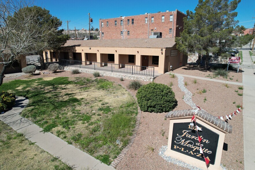 1517 Brown St, El Paso, TX à vendre - Photo du bâtiment - Image 3 de 9