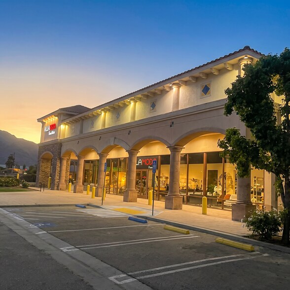 28610 Canwood St, Agoura Hills, CA à louer - Photo du bâtiment - Image 2 de 22