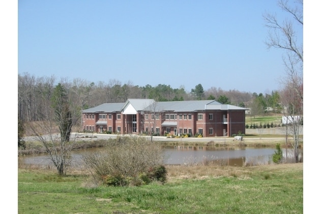 1610 E Marion St, Shelby, NC for lease - Building Photo - Image 3 of 3