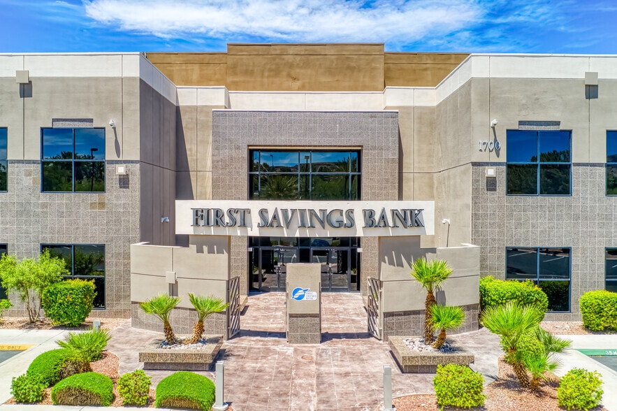 1700 W Horizon Ridge Pky, Henderson, NV for lease - Building Photo - Image 2 of 10