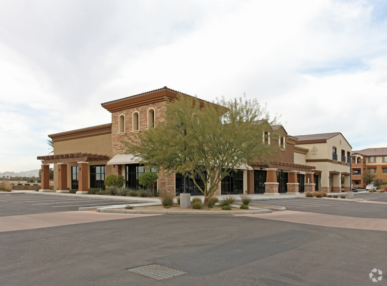 725 S Estrella Pky, Goodyear, AZ for lease - Building Photo - Image 2 of 3