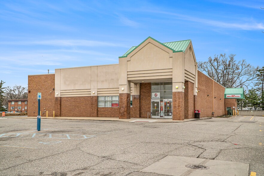 18585 Dale St, Detroit, MI à vendre - Photo du bâtiment - Image 2 de 9