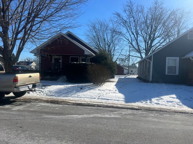 727 E North St, Kokomo, IN for sale - Primary Photo - Image 1 of 1