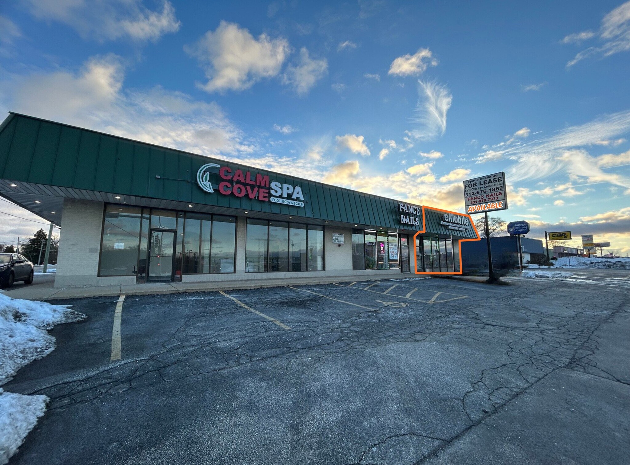 379-383 E North Ave, Villa Park, IL à louer Photo principale- Image 1 de 6