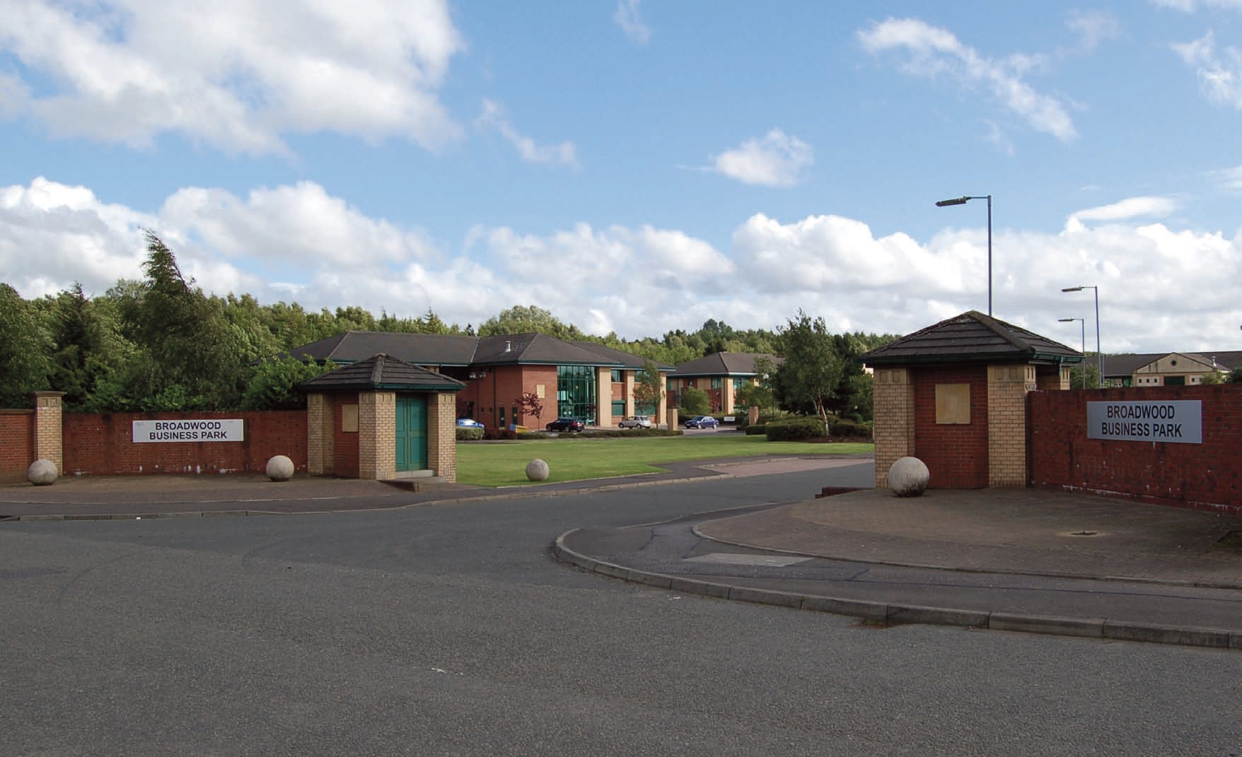 1 Carradale Cres, Cumbernauld for sale Primary Photo- Image 1 of 1