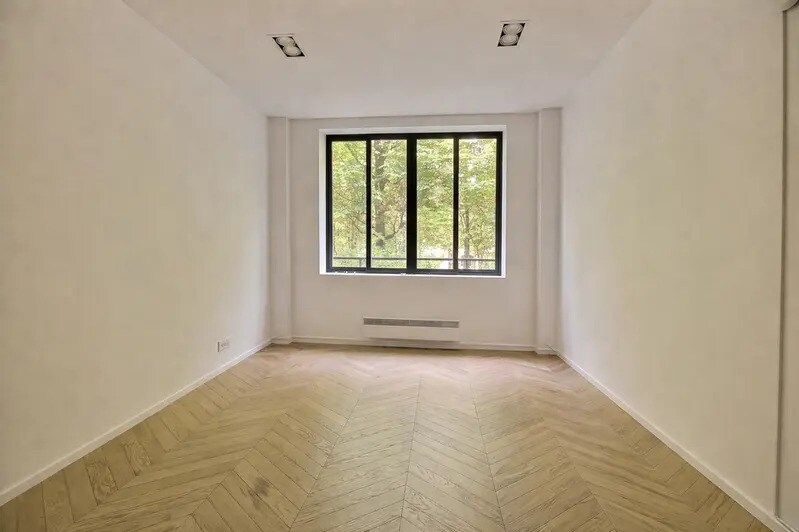 Bureau dans Paris à louer Photo intérieure- Image 1 de 8