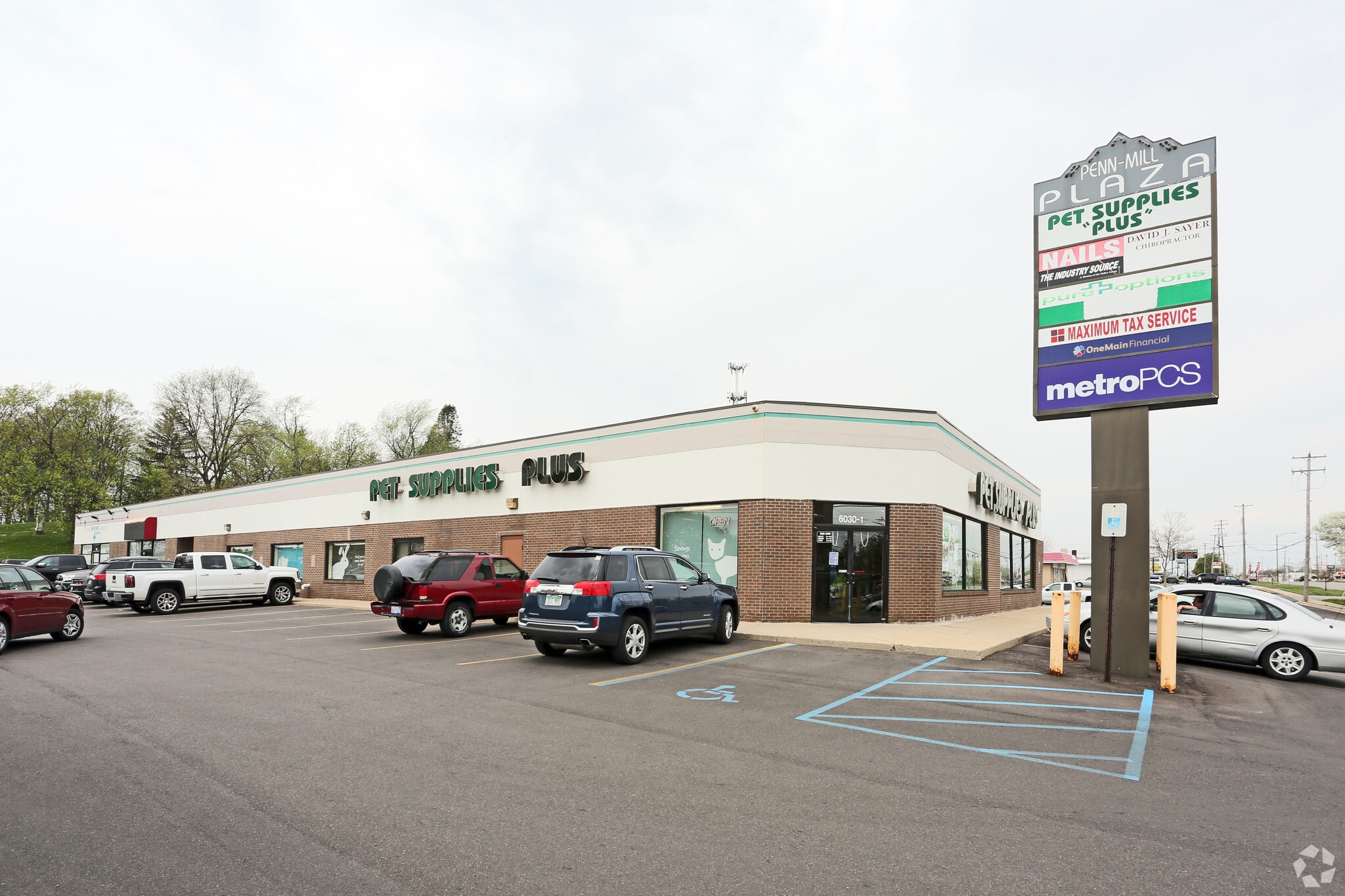 6030 S Pennsylvania Ave, Lansing, MI for lease Primary Photo- Image 1 of 3