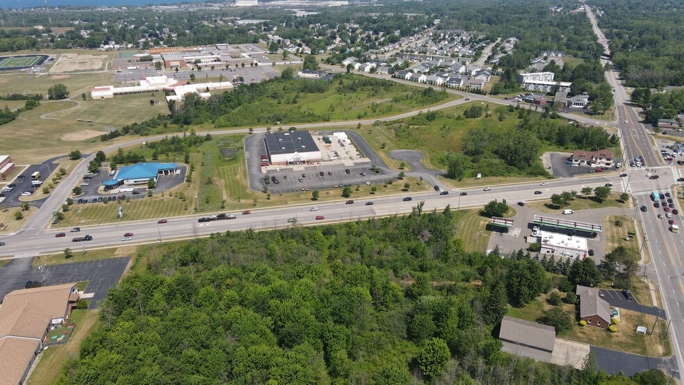 Southwestern Blvd, Hamburg, NY for lease - Building Photo - Image 1 of 8