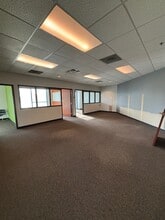 1225 E Weisgarber Rd, Knoxville, TN for lease Interior Photo- Image 1 of 5