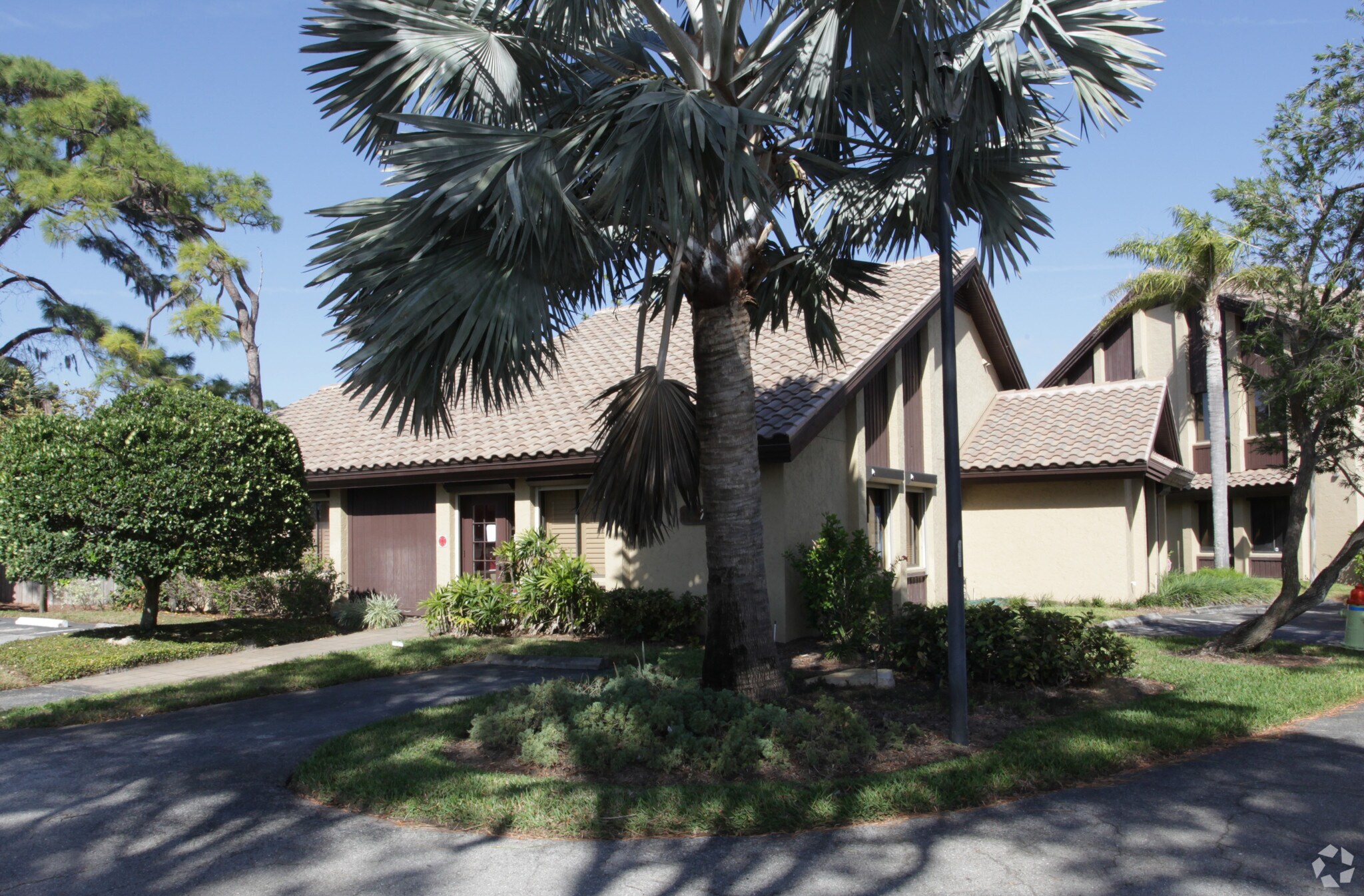 7013 S Tamiami Trl, Sarasota, FL à louer Photo principale- Image 1 de 18