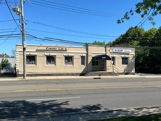 Plus de détails pour 825 Montauk Hwy, Copiague, NY - Bureau à louer