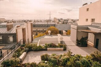 16 Avenue De Messine, Paris, PAR - Aerial map view