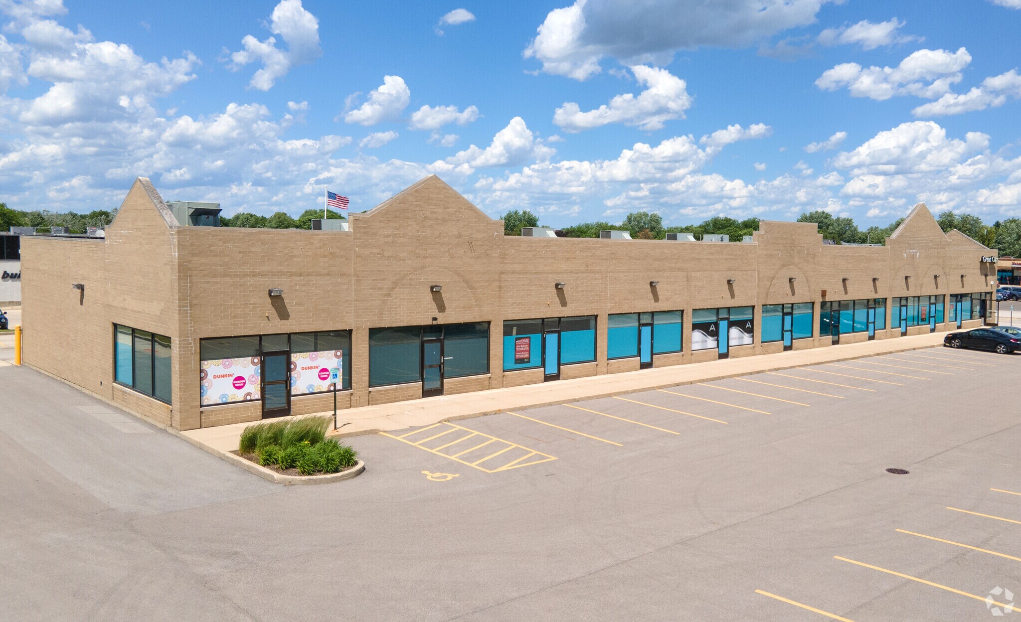 967 W 75th St, Naperville, IL for lease Primary Photo- Image 1 of 3