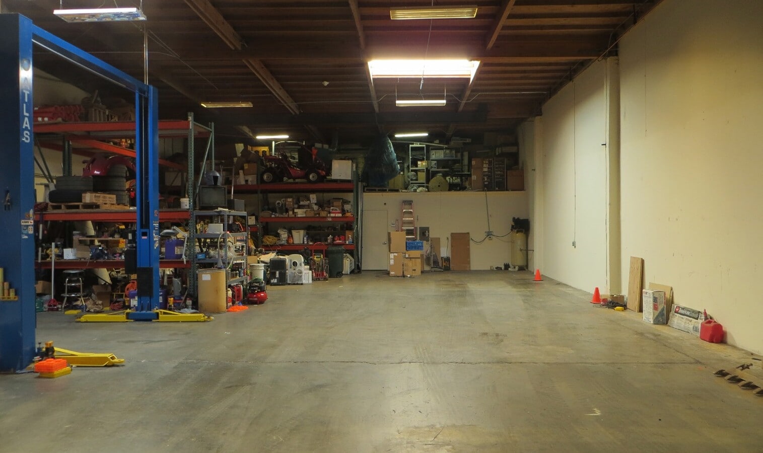 2982 Teagarden St, San Leandro, CA 94577 - Unité 2982 -  - Photo intérieure - Image 1 of 3