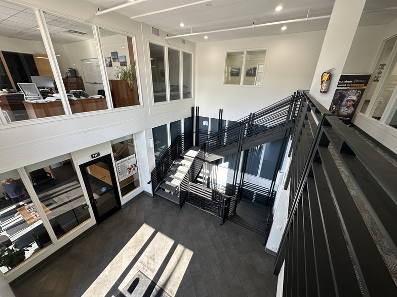 220 Main St E, Mankato, MN for lease - Interior Photo - Image 2 of 12