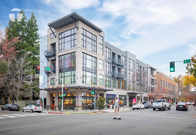 Plus de détails pour 1020 16th St, Sacramento, CA - Commerce de détail à louer