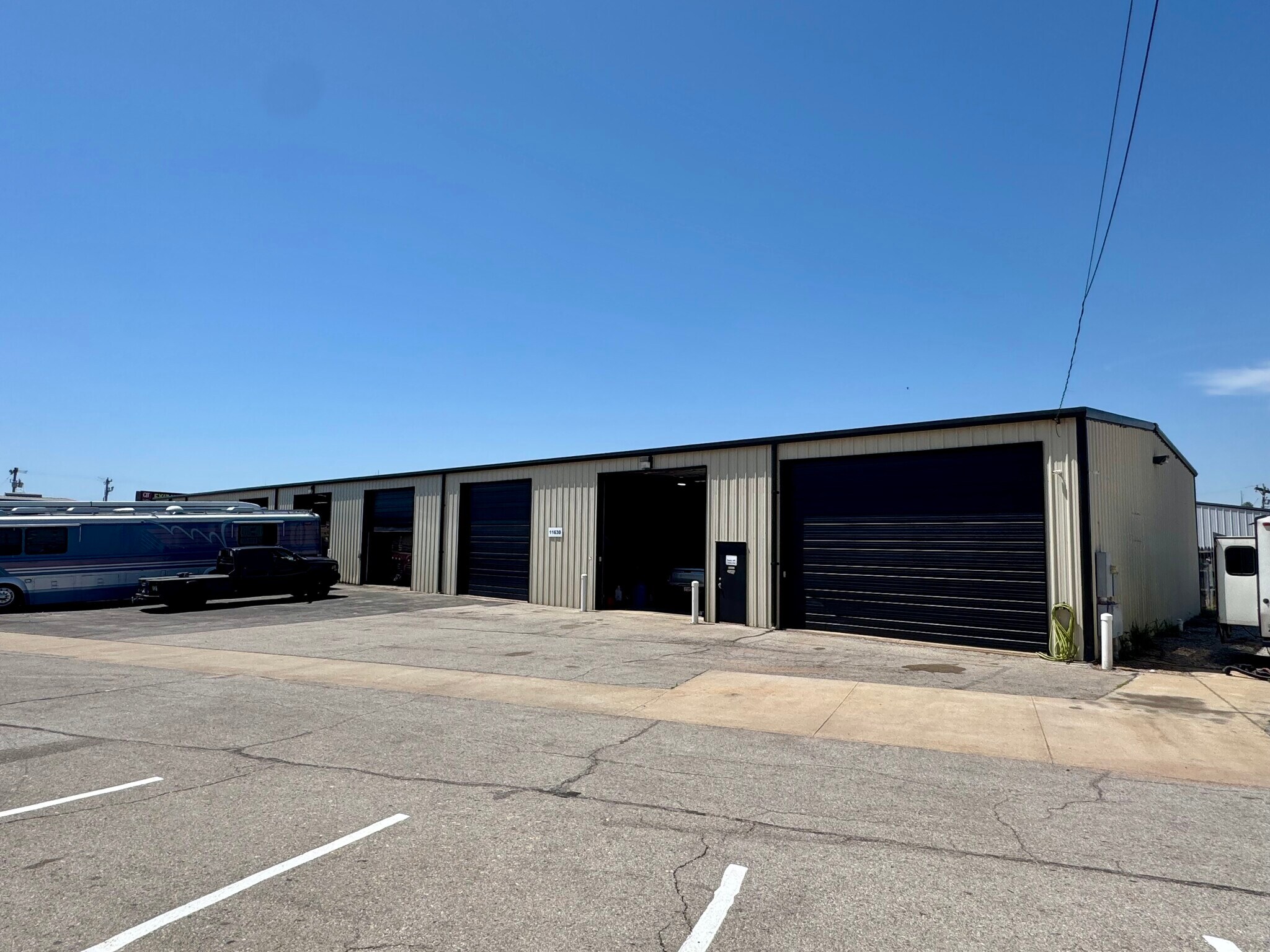 11630 N I 35 Service Rd, Oklahoma City, OK à vendre Photo principale- Image 1 de 2