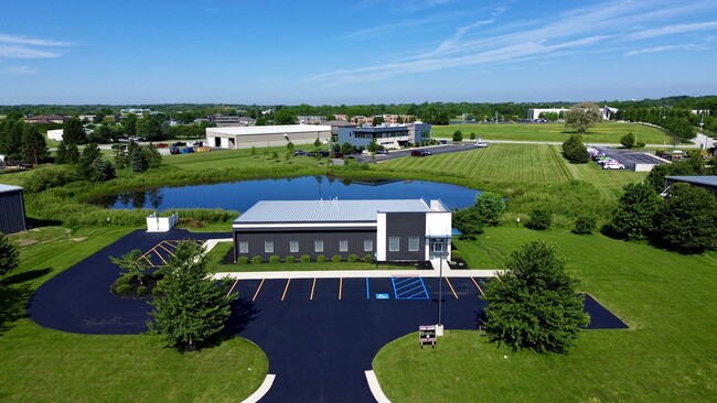 More details for 950 Transport Dr, Valparaiso, IN - Office for Lease
