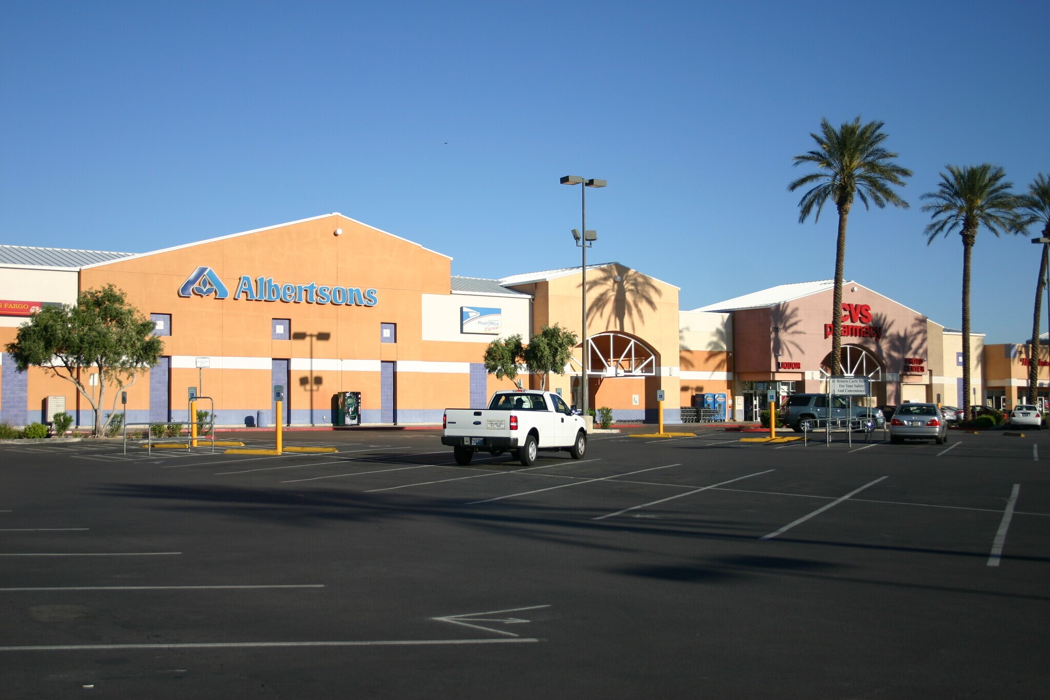 7135-7295 S Eastern Ave, Las Vegas, NV for lease Primary Photo- Image 1 of 6