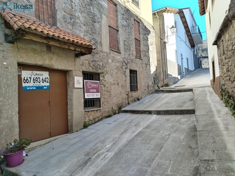 Retail in Baños de Montemayor, Cáceres for sale - Building Photo - Image 2 of 33
