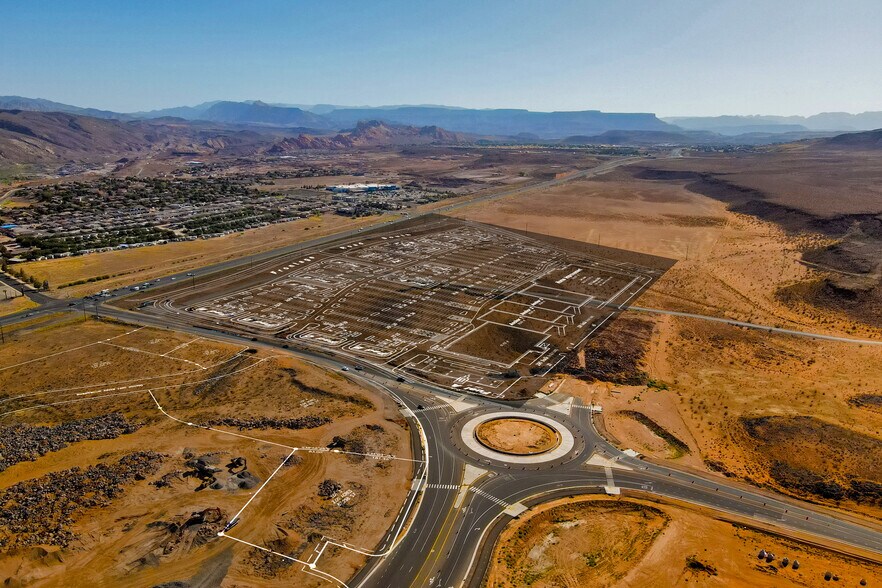 W State St & S Sand Hollow rd, Hurricane, UT for lease - Building Photo - Image 2 of 2