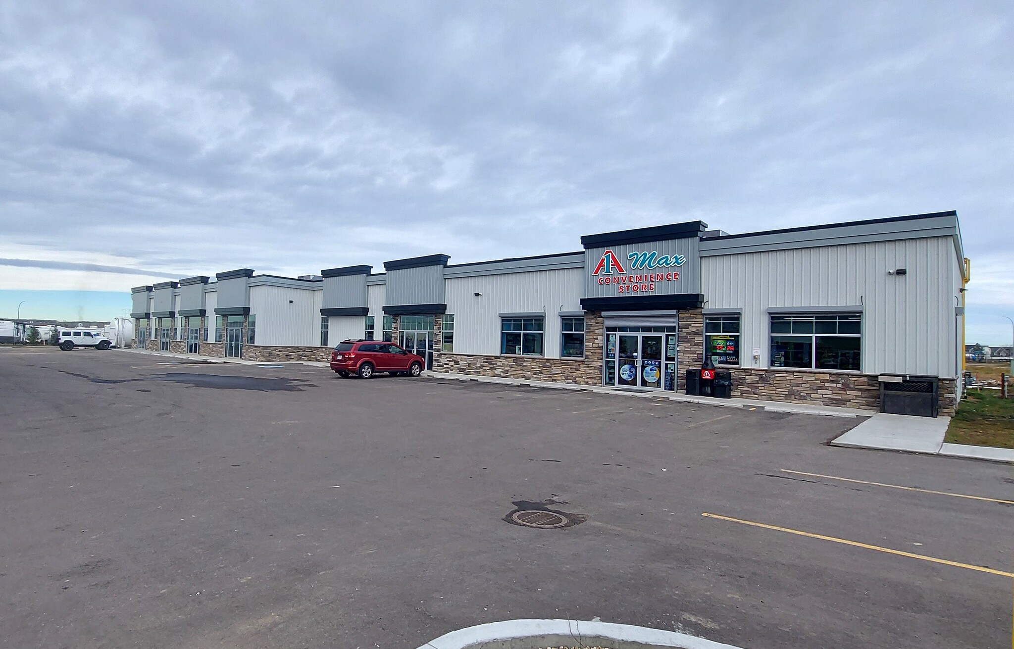 5302 Vista Trl, Blackfalds, AB for lease Building Photo- Image 1 of 8