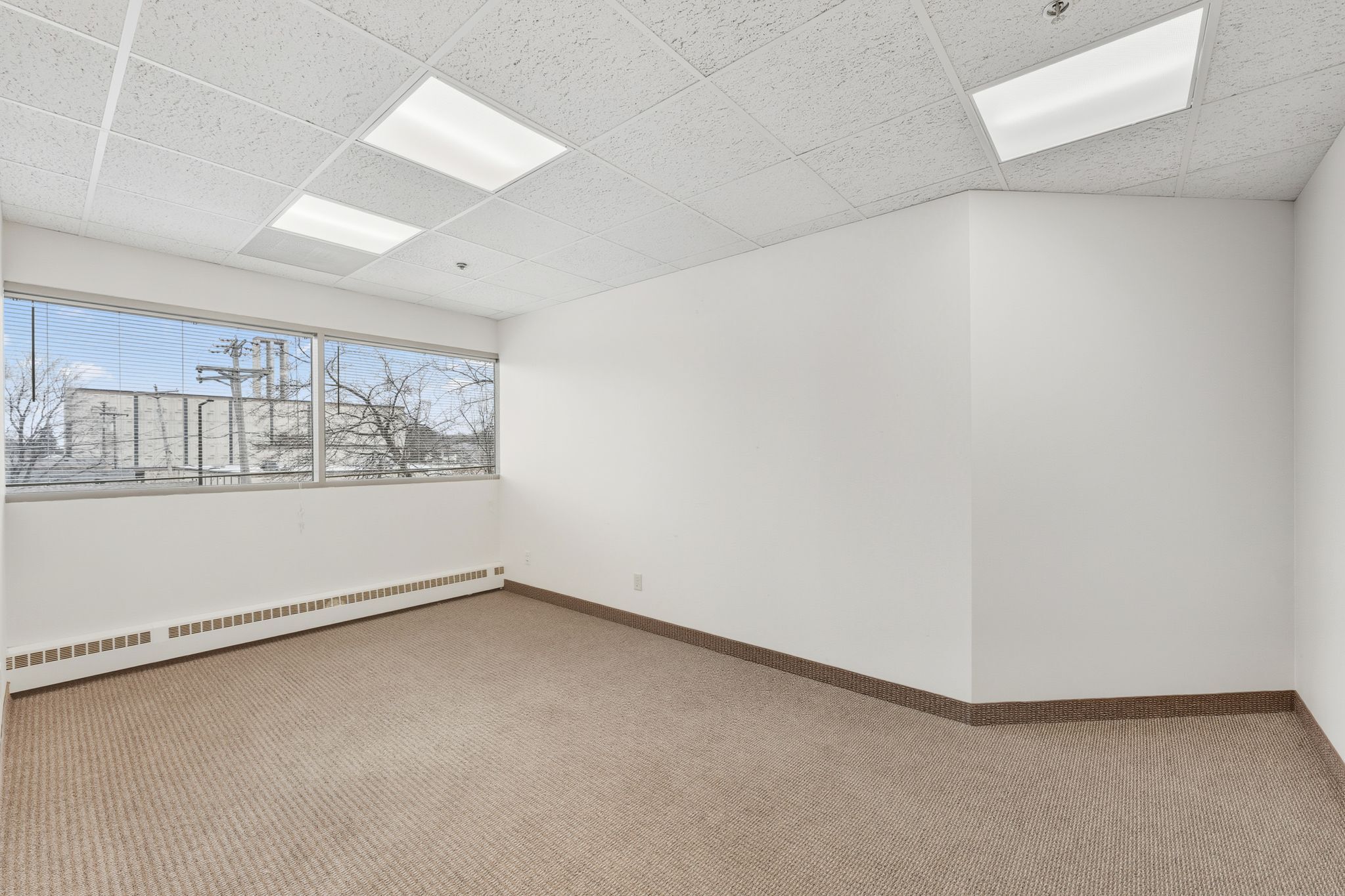 570 Asbury St, Saint Paul, MN à louer Photo intérieure- Image 1 de 1