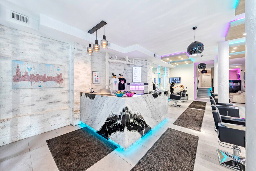 747 N LaSalle St, Chicago, IL à vendre - Photo intérieure - Image 2 de 7