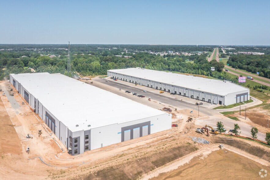 6332 Commercial Dr, Olive Branch, MS à louer - Aérien - Image 2 de 10