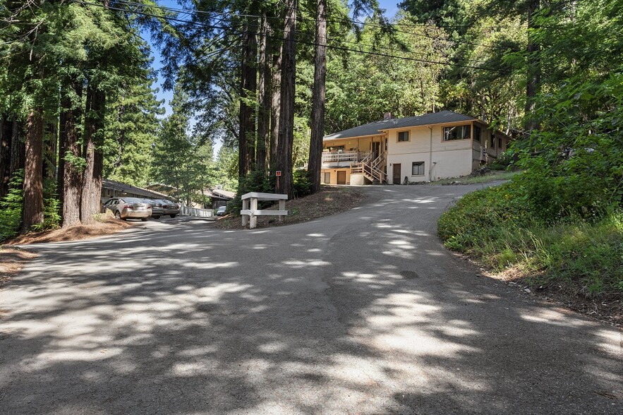 24765 Birch Street, Willits, CA for sale - Primary Photo - Image 1 of 1