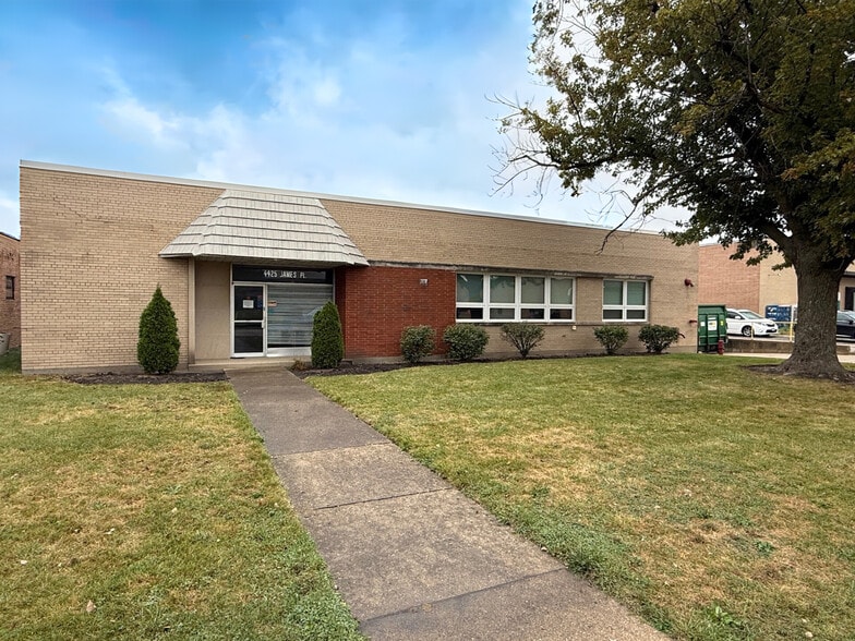 4425 James Pl, Melrose Park, IL for sale - Building Photo - Image 1 of 2